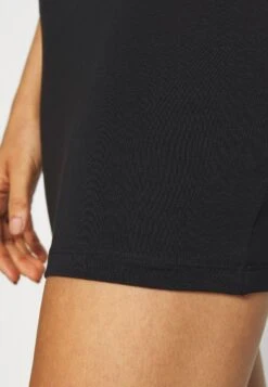 Even&Odd 2 Pack - Minijupe - Dark Blue/Black -Even-Odd Magasin 0025f7e7db0346cd93ec247cda9df4e5