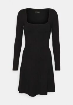 Even&Odd Eckiger Ausschnitt Mini Strickkleid - Robe Pull - Black -Even-Odd Magasin 02fc65678b964a74a7f8ac609f600649
