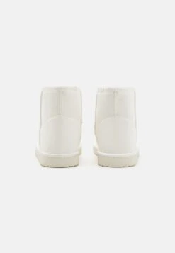 Even&Odd Bottines - White 11 Even&Odd Bottines - White -Even-Odd Magasin 032497ef46de466f857ca9acddce9af0