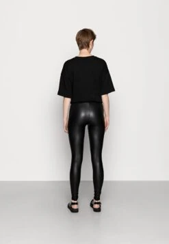Even&Odd Wet Look Leggings - Legging - Black 9 Even&Odd Wet Look Leggings - Legging - Black -Even-Odd Magasin 0348da05446a457d881fe600798bd943