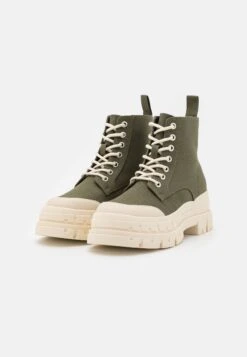Even&Odd Boots À Talons - Khaki -Even-Odd Magasin 06f544725c954117ba371a21b914b47f
