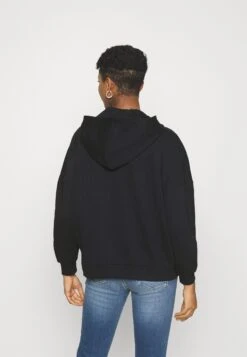 Even&Odd Hoodie Long Without Drawcord And Pocket - Sweat À Capuche - Black 12 Even&Odd Hoodie Long Without Drawcord And Pocket - Sweat À Capuche - Black -Even-Odd Magasin 07d9e26830db4a07bb1782caa834f7ea