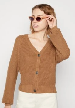 Even&Odd Gilet - Camel 11 Even&Odd Gilet - Camel -Even-Odd Magasin 0a92031cdda34326b5b52a6777636616