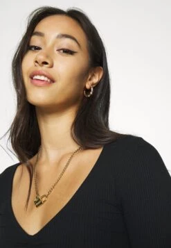 Even&Odd T-Shirt À Manches Longues - Black 11 Even&Odd T-Shirt À Manches Longues - Black -Even-Odd Magasin 0f7509d9956f44d6be2c4bc3db307369