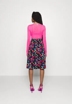 Even&Odd Midi Skirt With Shell Fabric - Jupe Trapèze - Multicoloured 11 Even&Odd Midi Skirt With Shell Fabric - Jupe Trapèze - Multicoloured -Even-Odd Magasin 13ac11baa7194cd5b9d558009a418f8f
