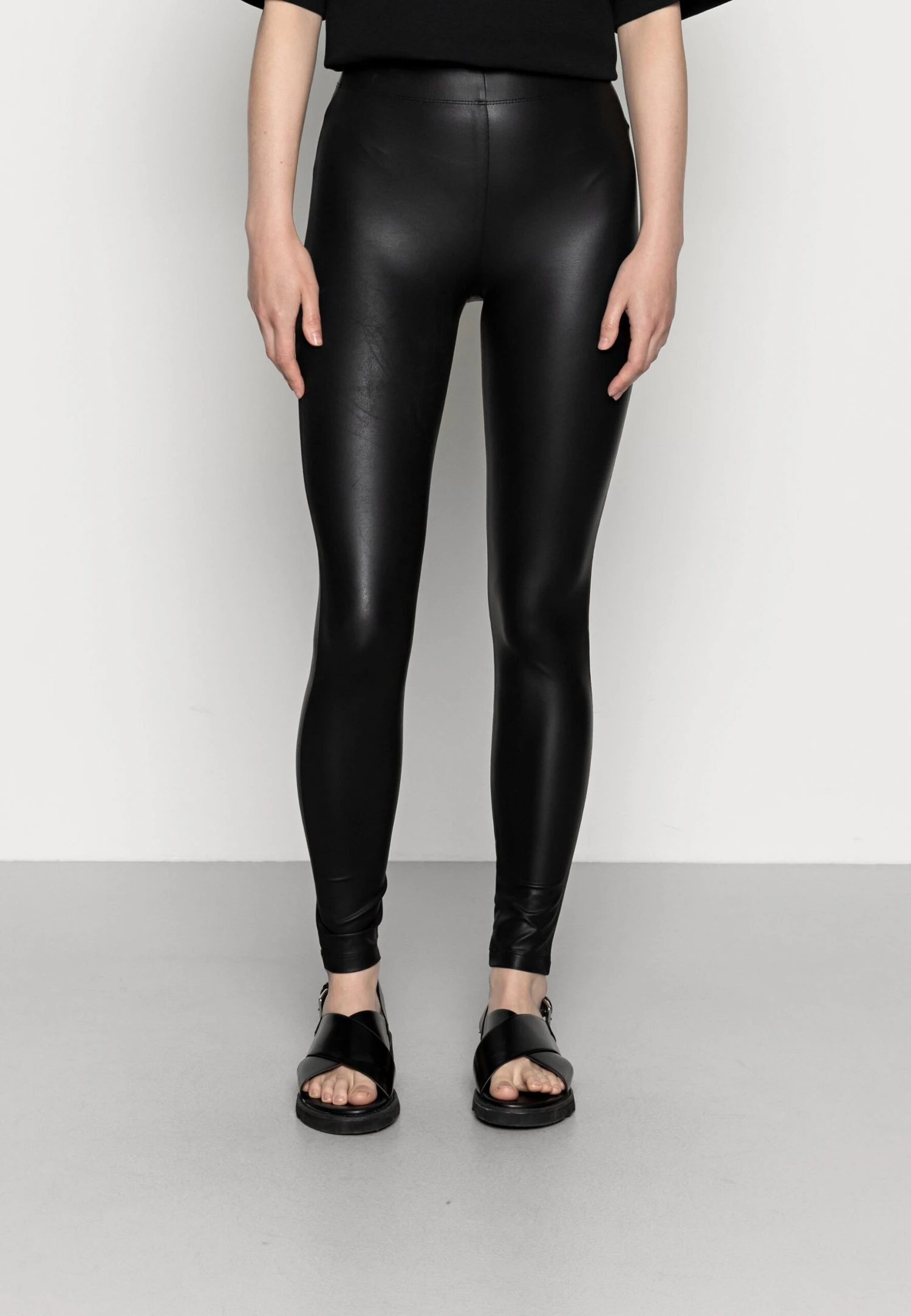Even&Odd Wet Look Leggings - Legging - Black 3 Even&Odd Wet Look Leggings - Legging - Black