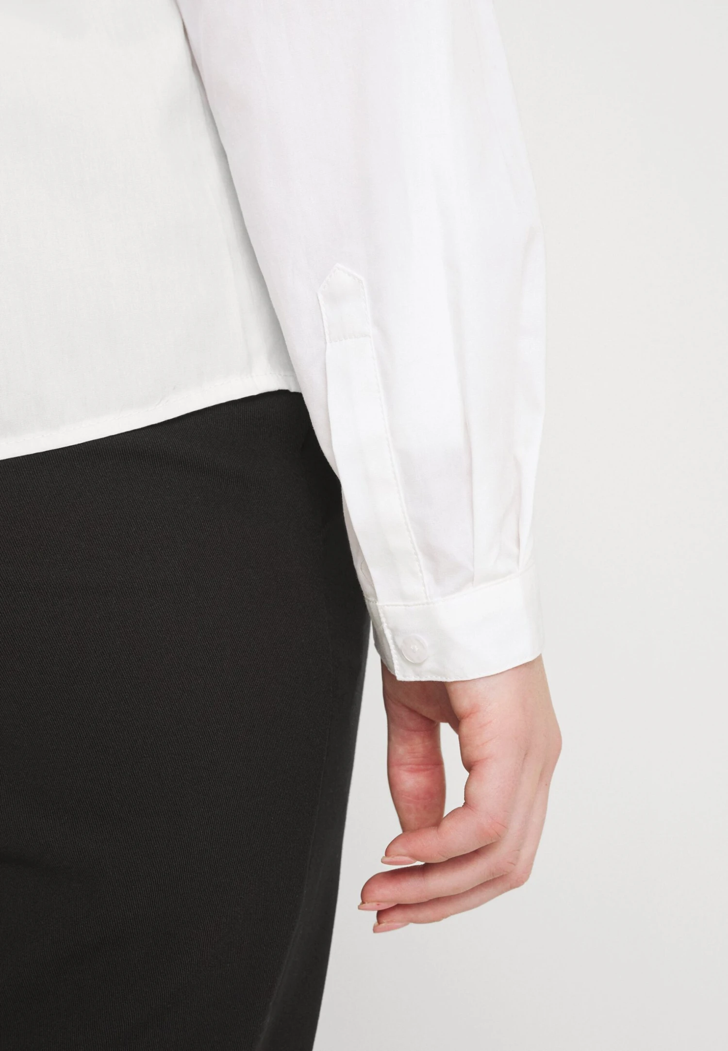 Even&Odd Blouse - White 9 Even&Odd Blouse - White â Image 7