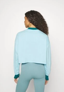 Sweatshirt - Light Blue 11 Sweatshirt - Light Blue -Even-Odd Magasin 19ba33860f25440fab4de158efe1bd23