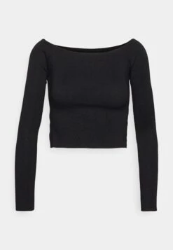Offshoulder Basic - Pullover - Black -Even-Odd Magasin 1b3fbc791afd44cb84625a8305ac4049