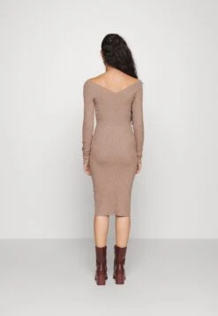 V Ausschnitt Ripp Mini Bodycon Strickkleid - Robe Fourreau - Taupe -Even-Odd Magasin 1c8ff0635ff348be86abc06bb3ca71f1