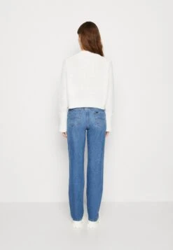 Even&Odd Pullover - White -Even-Odd Magasin 1ee3c86f59b04458b036998780ed8117