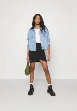 Even&Odd Asymetric Overlap Wrap Mini High Waisted Skirt - Jupe Crayon - Black -Even-Odd Magasin 230d30b3ce344803b3579b5d22c0ca21