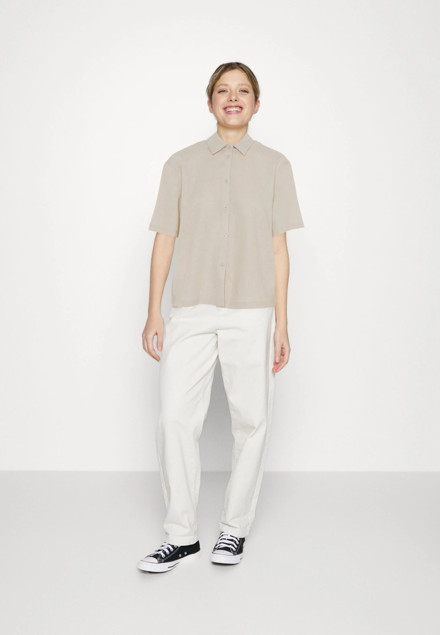 Even&Odd Linen-Mix Button Down Blouse - Chemisier - Beige 4 Even&Odd Linen-Mix Button Down Blouse - Chemisier - Beige â Image 2
