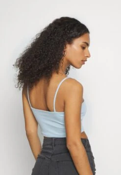 Débardeur - Light Blue -Even-Odd Magasin 26f7bd7660f747ac946111fd3f7671c7