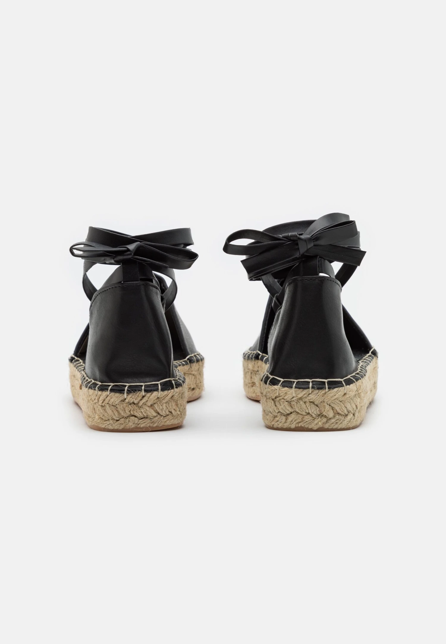 Even&Odd Espadrilles - Black 6 Even&Odd Espadrilles - Black – Image 4