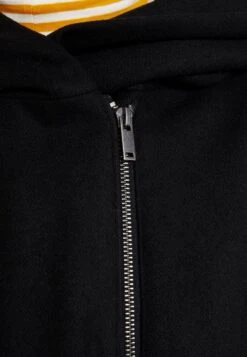 Even&Odd Manteau Court - Black -Even-Odd Magasin 34ab535f29b747f696622c92a2d8af8c