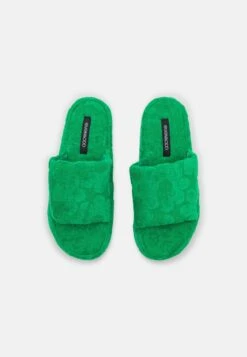 Even&Odd Chaussons - Green -Even-Odd Magasin 3c6db0fc72404c25bd1ad9f8161f3ca5