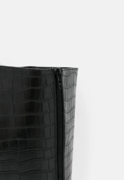 Bottes À Plateau - Black -Even-Odd Magasin 4a6a577818294c18b6b9cca0e519e82a