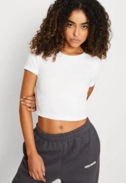 Even&Odd 3 Pack - T-Shirt Basique - White/Black/Olive -Even-Odd Magasin 4c7a60a7db1645df82a82d97cc406341