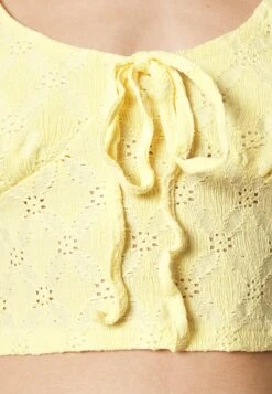 Even&Odd Romantic - Blouse - Light Yellow -Even-Odd Magasin 6b6995345e7e4da6b5cb7f25ab55d269