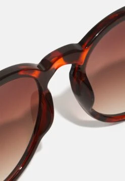 Even&Odd Lunettes De Soleil - Brown -Even-Odd Magasin 6c18bb50abe54ef79169e631580129b1