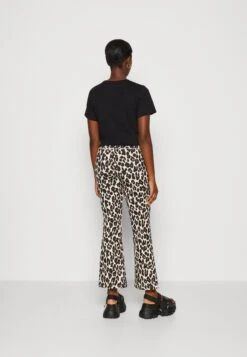 Even&Odd Pantalon Classique - Beige -Even-Odd Magasin 72c86d06f332452c83f3aebbedd9d67c