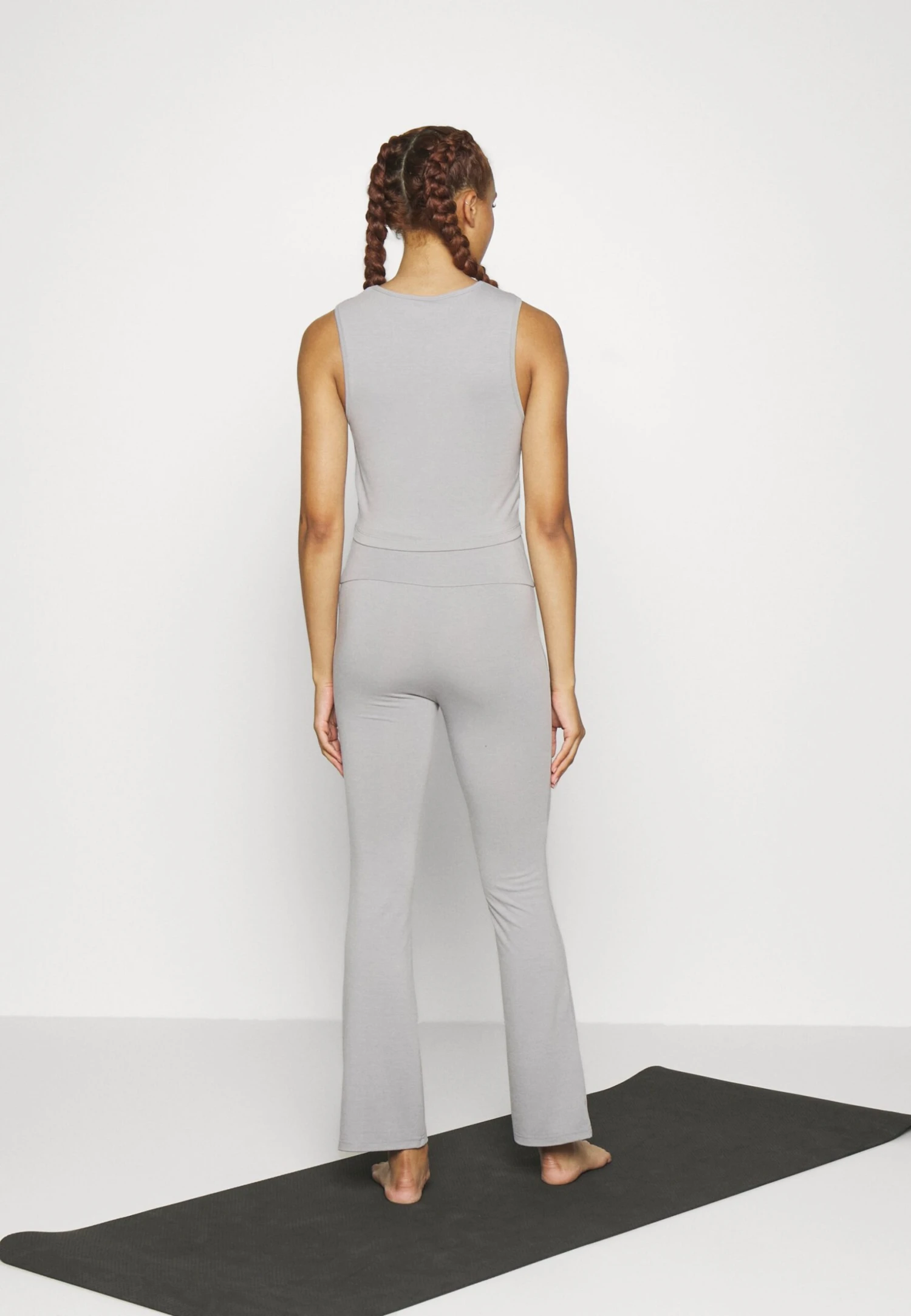 Collants - Taupe 5 Collants - Taupe – Image 3