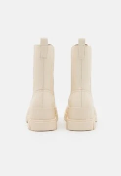 Bottes - Beige -Even-Odd Magasin 7b9cb2e856ed41cb9beff292a6867a97