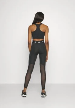 Brassières De Sport À Maintien Normal - Black -Even-Odd Magasin 7bcc73c5fb254bdfb5e0917a083394c7