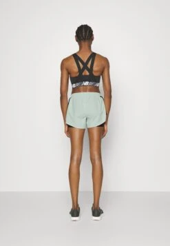 Short De Sport - Mint -Even-Odd Magasin 7cd30341565f44f5b048dfbe3864656f