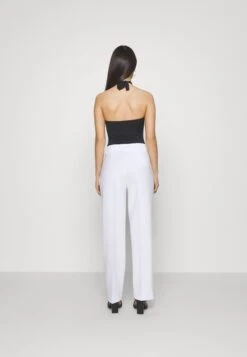 Body - Black -Even-Odd Magasin 7d5df073e3724a658b08bc883f708cc0