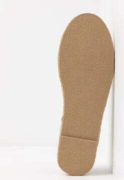 Even&Odd 2 Pack - Espadrilles - Cognac/Khaki -Even-Odd Magasin 82bfb63326a549f1b5d0c1d9242b0e7f