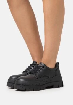 Even&Odd Derbies - Black