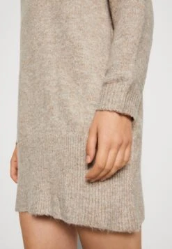 Even&Odd Robe Pull - Brown -Even-Odd Magasin 90ed672855f741fbabfd123fb4103e39