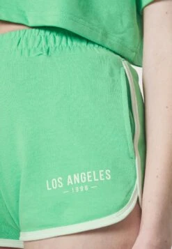 Even&Odd Survêtement - Green/White -Even-Odd Magasin 99ced00b1cb44aa2b03ccfc43b354396