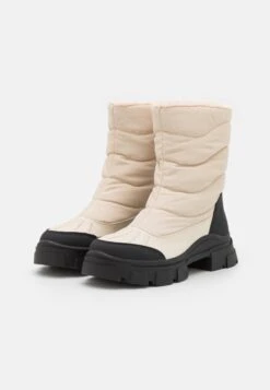 Bottes De Neige - Off-White 10 Bottes De Neige - Off-White -Even-Odd Magasin 9c7b7b0ab8d3454f99b406716059acb7