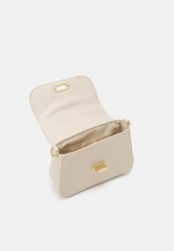 Even&Odd Sac Bandoulière - Off-White 9 Even&Odd Sac Bandoulière - Off-White -Even-Odd Magasin a0fa6d546d8c49e4b02a040f3635e456