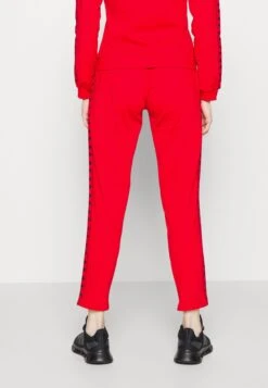 Survêtement - Red -Even-Odd Magasin ac752ccfac3f47f1a805c86b7c555d96