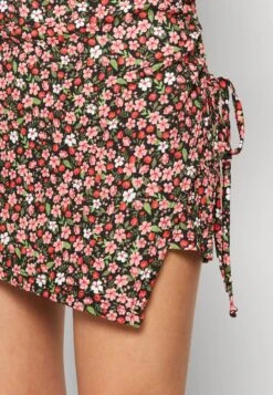 Even&Odd Short - Black/Multi-Coloured -Even-Odd Magasin baf04f3aaf424bb2894a896b24be103b