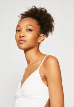 Even&Odd Robe De Jour - White 11 Even&Odd Robe De Jour - White -Even-Odd Magasin c773bf26b9f54ddbaa5553ccc090c57f