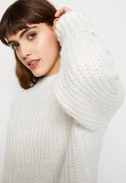 Even&Odd Pullover - White -Even-Odd Magasin d9fc780ff94e410d995f512f98aee76e