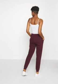 Even&Odd Regular Fit Jogger With Contrast - Pantalon De Survêtement - Dark Red -Even-Odd Magasin dd4279dc2d574a04941ec662baa4c307