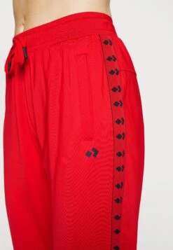 Survêtement - Red -Even-Odd Magasin ed9b0347a66c4540b7e2b22261a3bba0