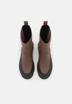 Bottines À Plateau - Dark Brown -Even-Odd Magasin ee99f015501c4b40931edb11183d42bd