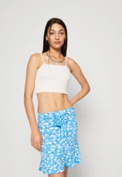 Even&Odd Mini Skirt With Volant - Jupe Trapèze - Light Blue/White 11 Even&Odd Mini Skirt With Volant - Jupe Trapèze - Light Blue/White -Even-Odd Magasin f70d50e2834245a6a04790cfd8c0c744
